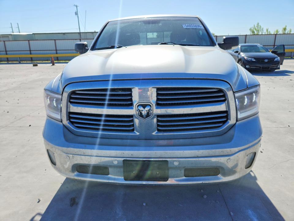 Photo 5 from auction – 2016 RAM 1500 with VIN 1C6RR7LT3GS192046