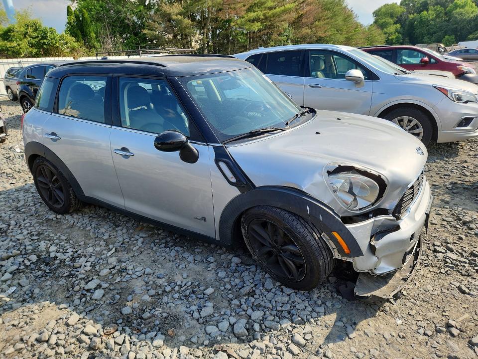 Photo 4 from auction – 2014 MINI COOPER with VIN WMWZC5C56EWP41855