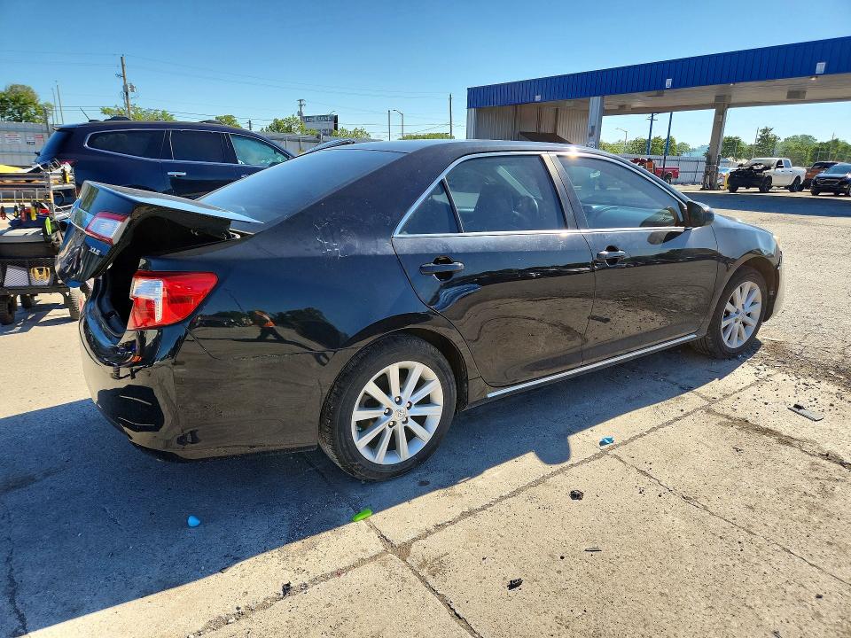 Photo 3 from auction – 2014 TOYOTA CAMRY with VIN 4T4BF1FK6ER347212