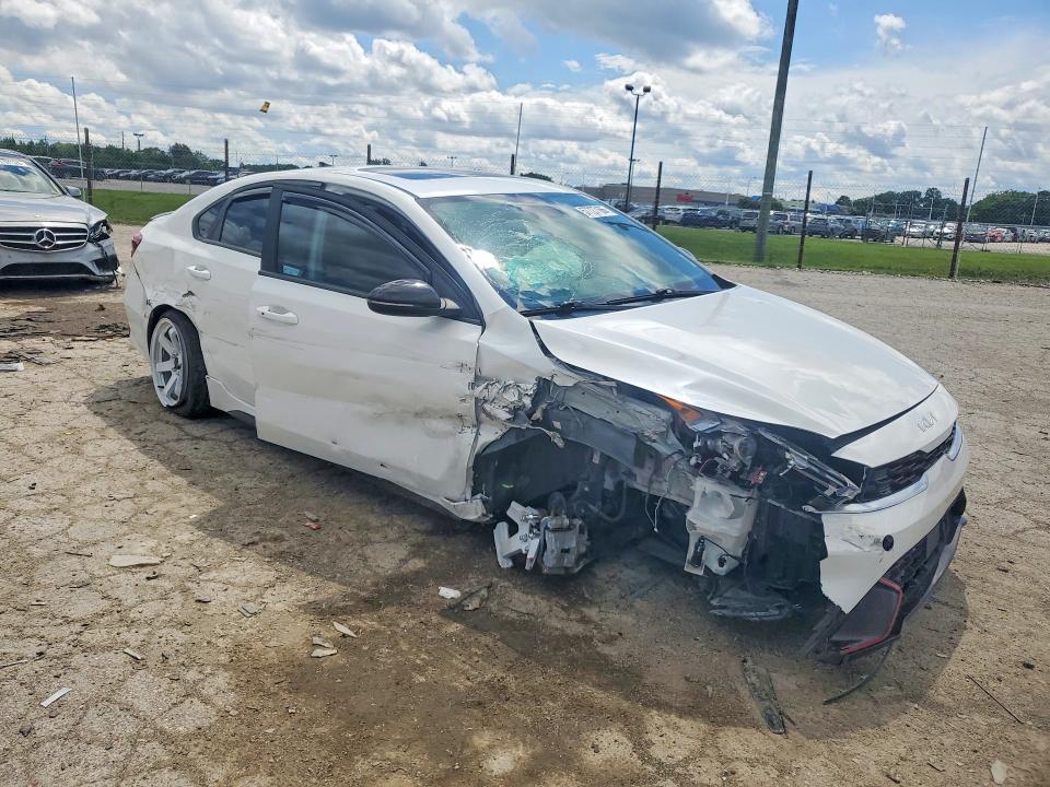 Photo 4 from auction – 2023 KIA FORTE with VIN 3KPF54AD5PE648715
