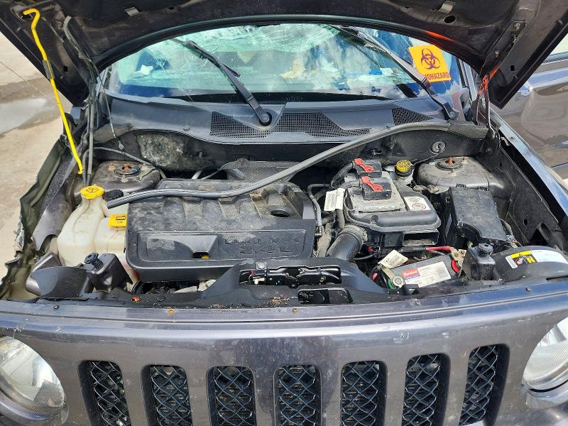 Photo 12 from auction – 2017 JEEP PATRIOT with VIN 1C4NJRFB7HD210633