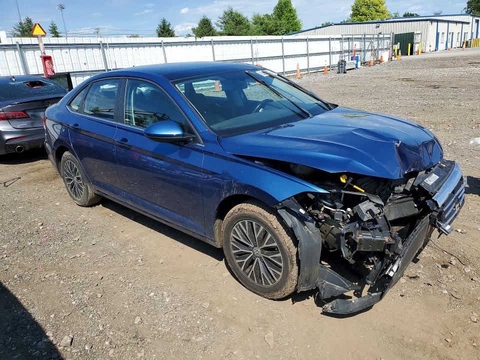 Photo 4 from auction – 2019 VOLKSWAGEN JETTA with VIN 3VWC57BUXKM099348