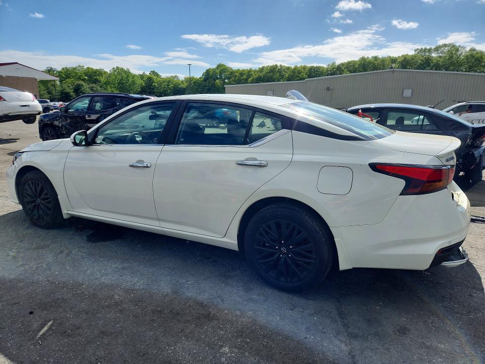 Photo 2 from auction – 2025 NISSAN ALTIMA with VIN 1N4BL4DW5SN312333