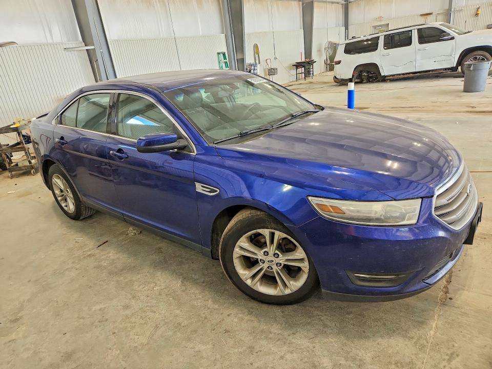 Photo 4 from auction – 2014 FORD TAURUS with VIN 1FAHP2H80EG104299
