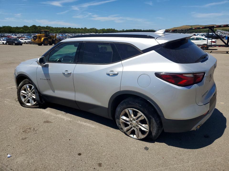Photo 2 from auction – 2020 CHEVROLET BLAZER with VIN 3GNKBHRS1LS604778