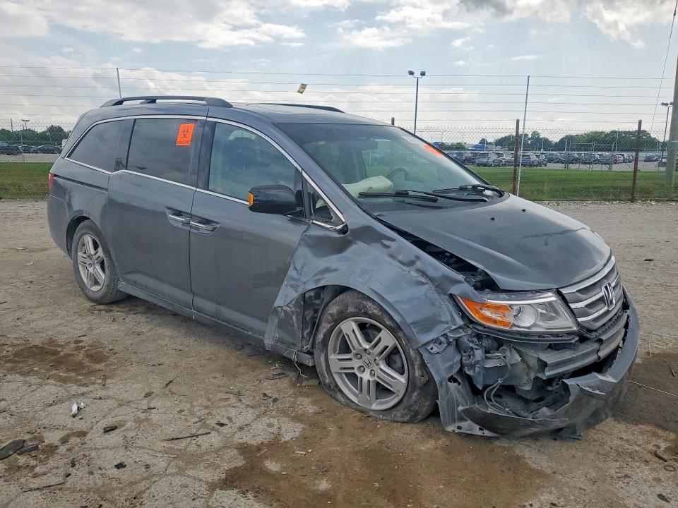 Photo 4 from auction – 2013 HONDA ODYSSEY with VIN 5FNRL5H95DB057073