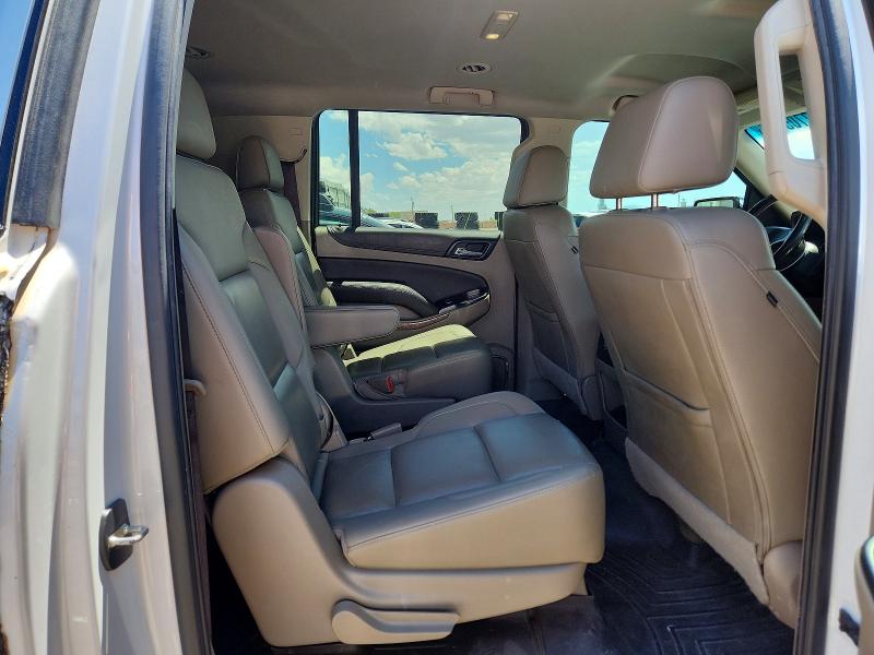 Photo 11 from auction – 2017 CHEVROLET SUBURBAN with VIN 1GNSCJKC0HR200467
