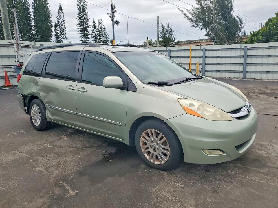 Photo 4 from auction – 2008 TOYOTA SIENNA with VIN 5TDZK22C98S126919