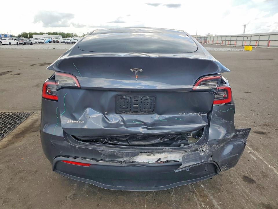 Photo 6 from auction – 2021 TESLA MODEL Y with VIN 5YJYGDEE1MF070298