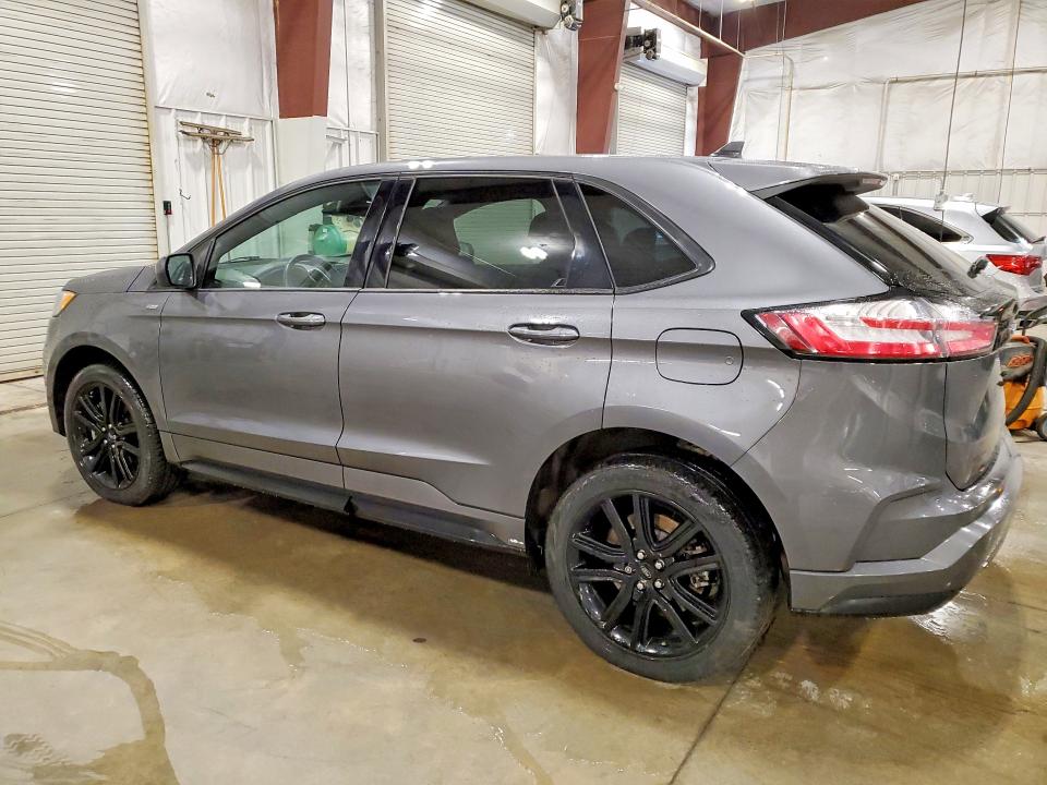 Photo 2 from auction – 2022 FORD EDGE with VIN 2FMPK4J91NBB02454