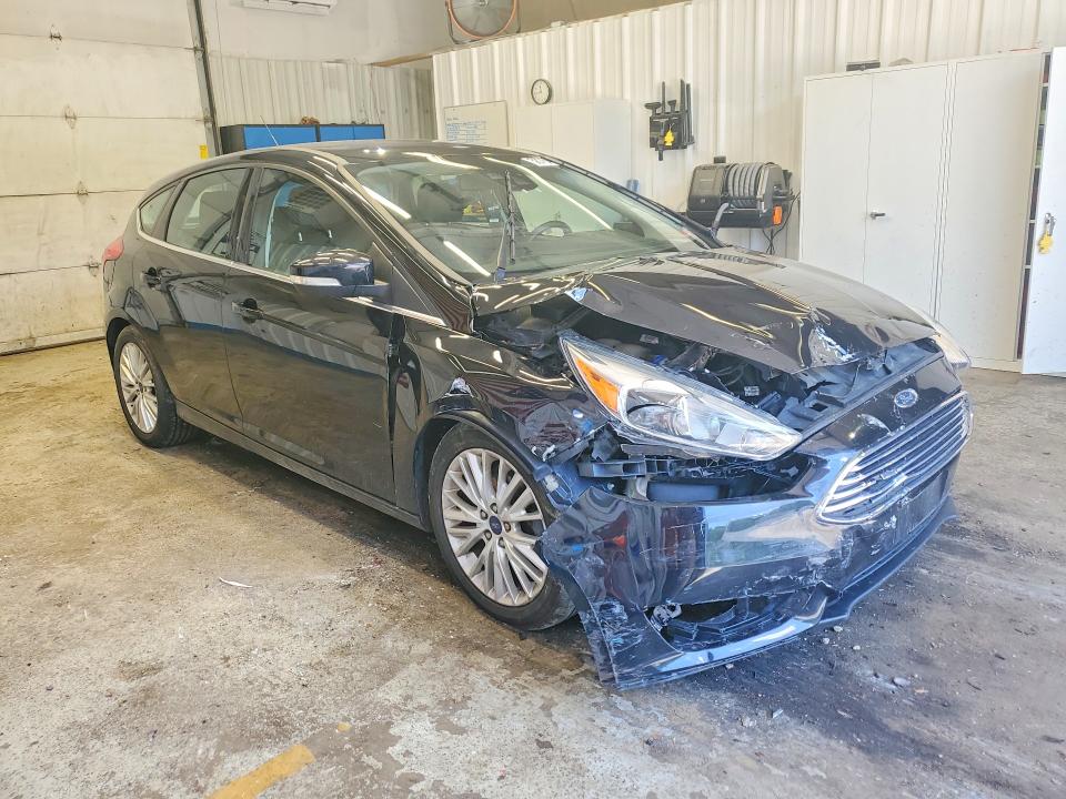 Photo 4 from auction – 2018 FORD FOCUS with VIN 1FADP3N23JL210400