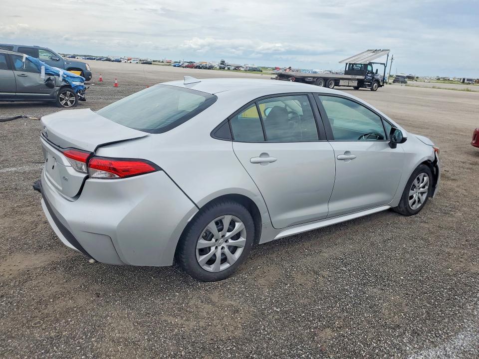Photo 3 from auction – 2022 TOYOTA COROLLA with VIN 5YFEPMAE2NP301126
