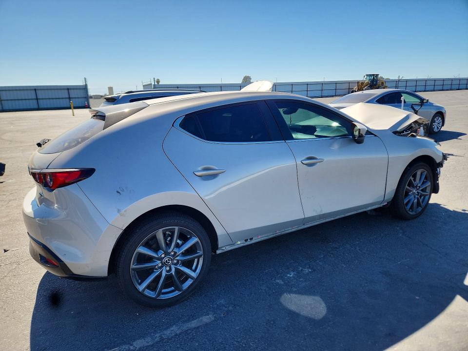 Photo 3 from auction – 2025 MAZDA 3 with VIN JM1BPALM5S1770748