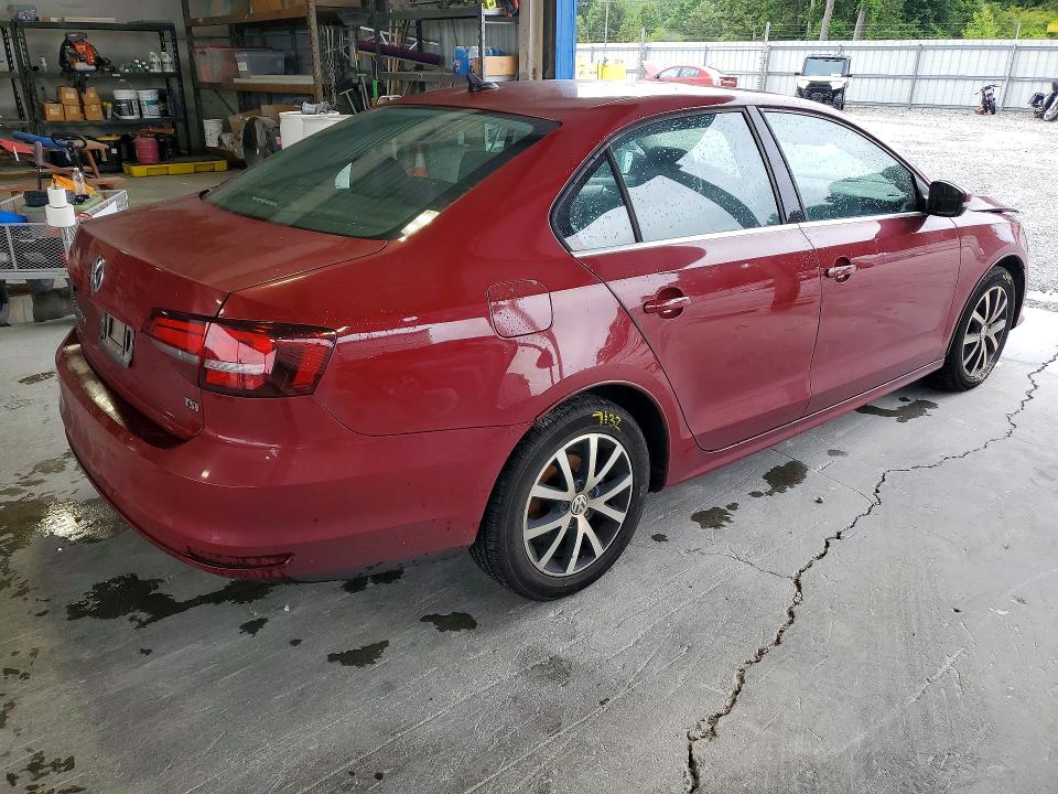 Photo 3 from auction – 2017 VOLKSWAGEN JETTA with VIN 3VWDB7AJXHM339883