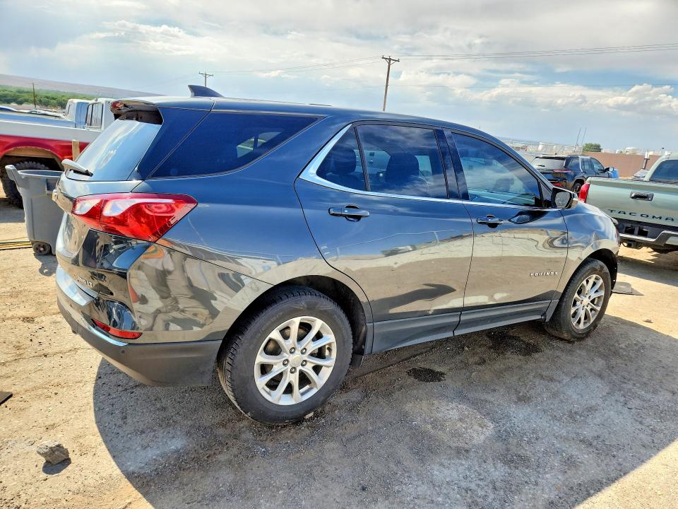 Photo 3 from auction – 2019 CHEVROLET EQUINOX with VIN 2GNAXUEVXK6193027
