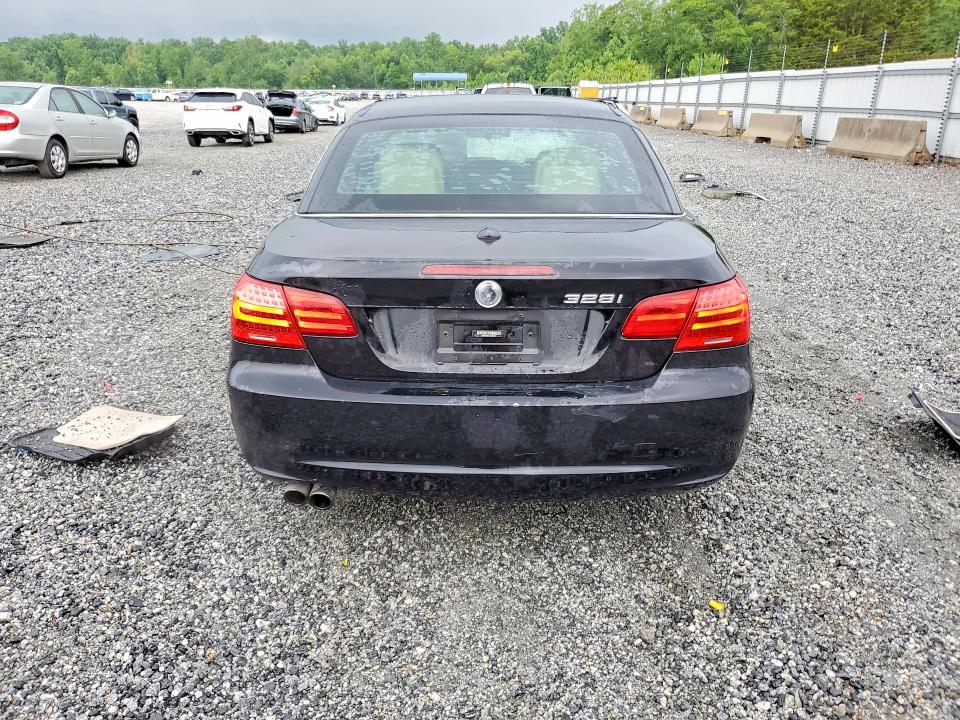 Photo 6 from auction – 2012 BMW 328 with VIN WBADW3C51CE824019
