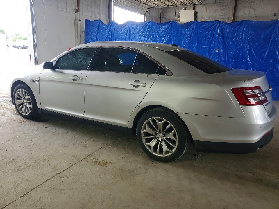 Photo 2 from auction – 2016 FORD TAURUS with VIN 1FAHP2F86GG111537