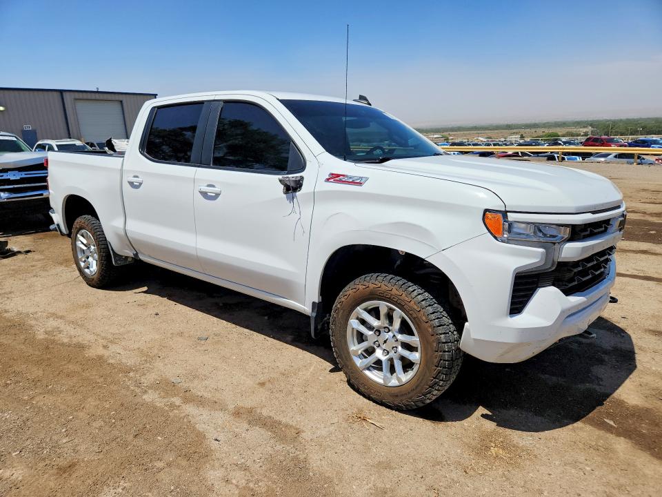 Photo 4 from auction – 2025 CHEVROLET SILVERADO with VIN 2GCUKEED3S1176181