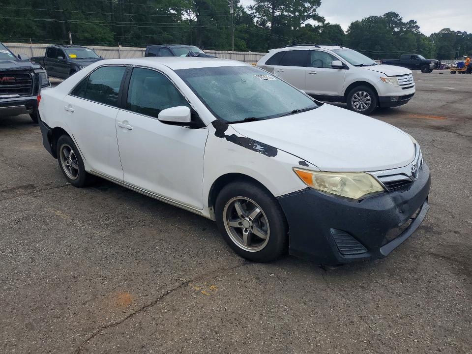 Photo 4 from auction – 2012 TOYOTA CAMRY with VIN 4T1BF1FK7CU524583