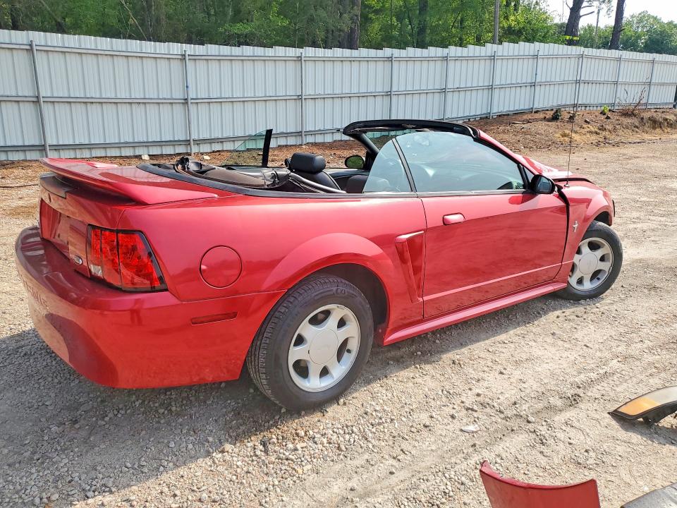 Photo 3 from auction – 2000 FORD MUSTANG with VIN 1FAFP4448YF226330