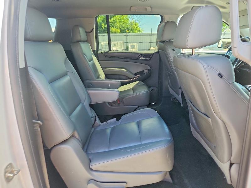 Photo 11 from auction – 2015 CHEVROLET SUBURBAN with VIN 1GNSKJKC8FR123430