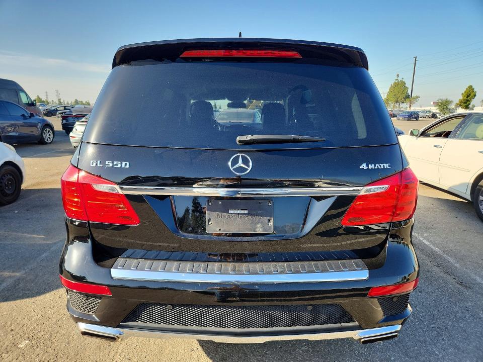 Photo 6 from auction – 2015 MERCEDES-BENZ GL with VIN 4JGDF7DE1FA594188