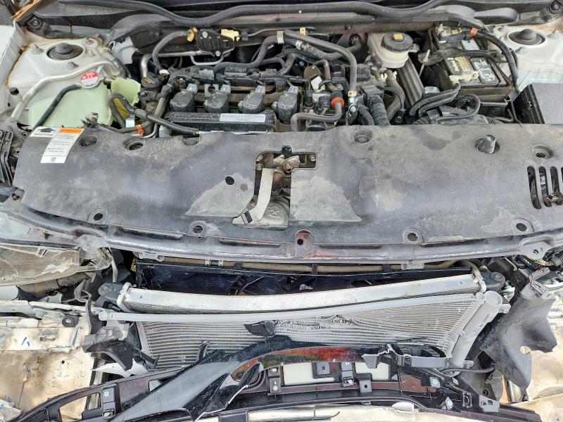 Photo 11 from auction – 2018 HONDA CIVIC with VIN JHMFC1F71JX032233