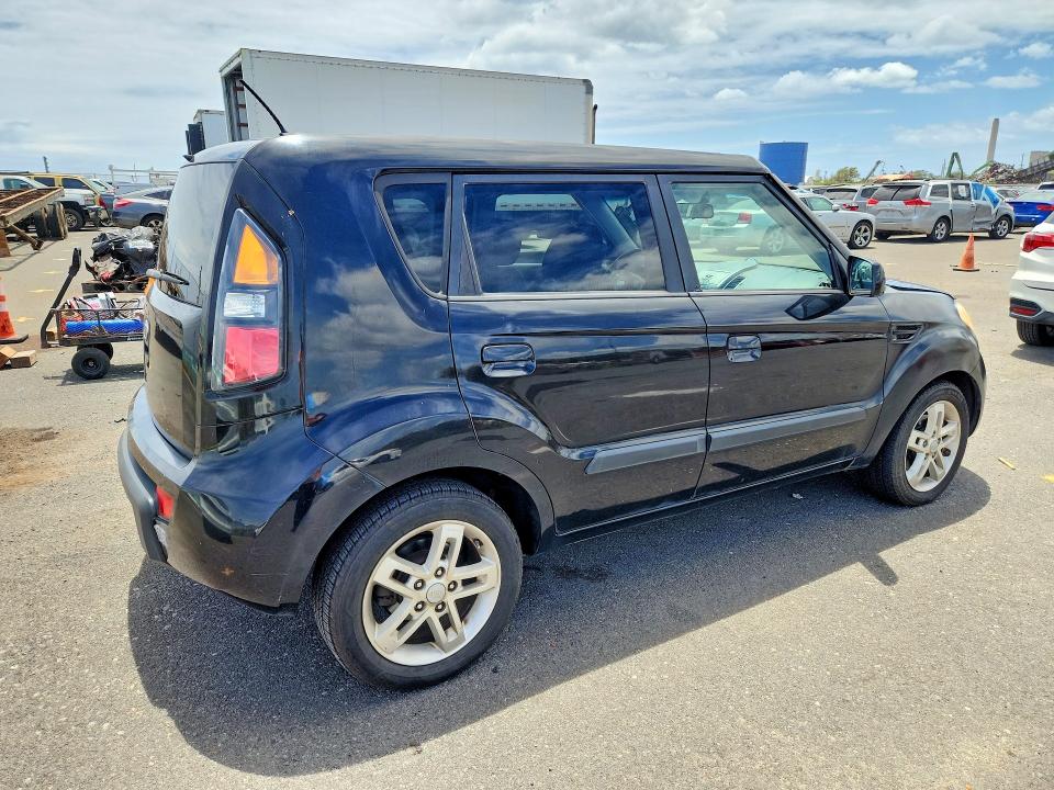 Photo 3 from auction – 2010 KIA SOUL with VIN KNDJT2A25A7700189