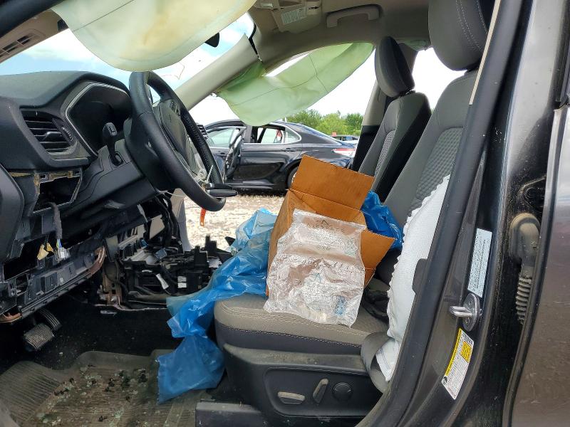 Photo 7 from auction – 2020 FORD ESCAPE with VIN 1FMCU9BZ8LUA25867