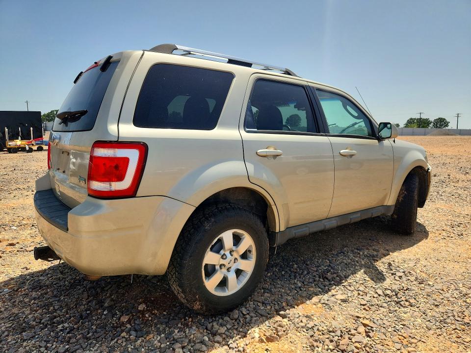 Photo 3 from auction – 2010 FORD ESCAPE with VIN 1FMCU9EG0AKB12343