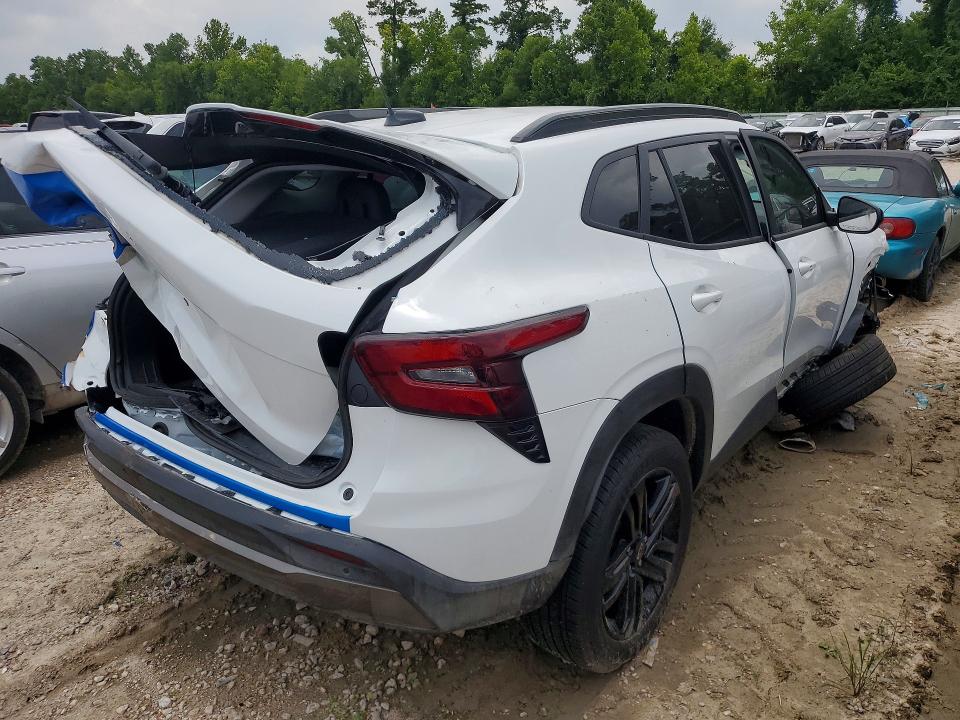 Photo 3 from auction – 2026 CHEVROLET TRAX with VIN KL77LKEP8TC037675
