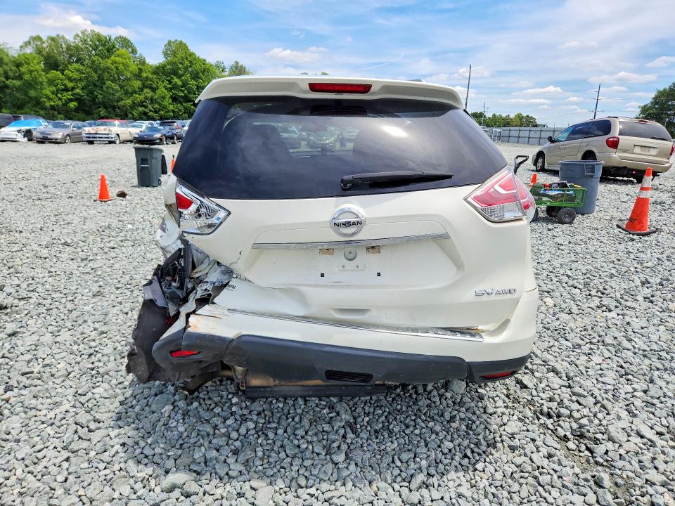 Photo 6 from auction – 2015 NISSAN ROGUE with VIN 5N1AT2MV5FC770582