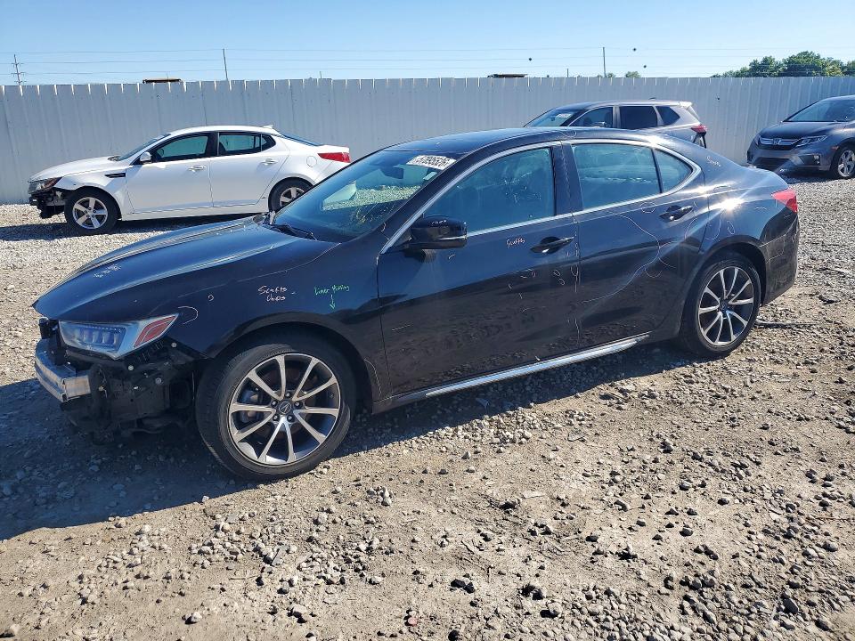 Снимка 1 от търг – 2018 ACURA TLX с VIN 19UUB3F56JA002106