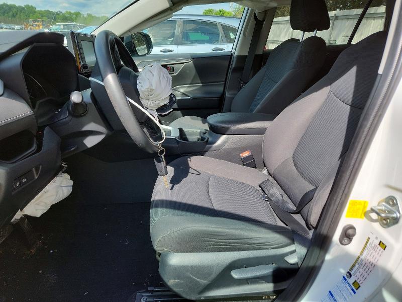 Photo 7 from auction – 2020 TOYOTA RAV4 with VIN 2T3LWRFV2LW084051