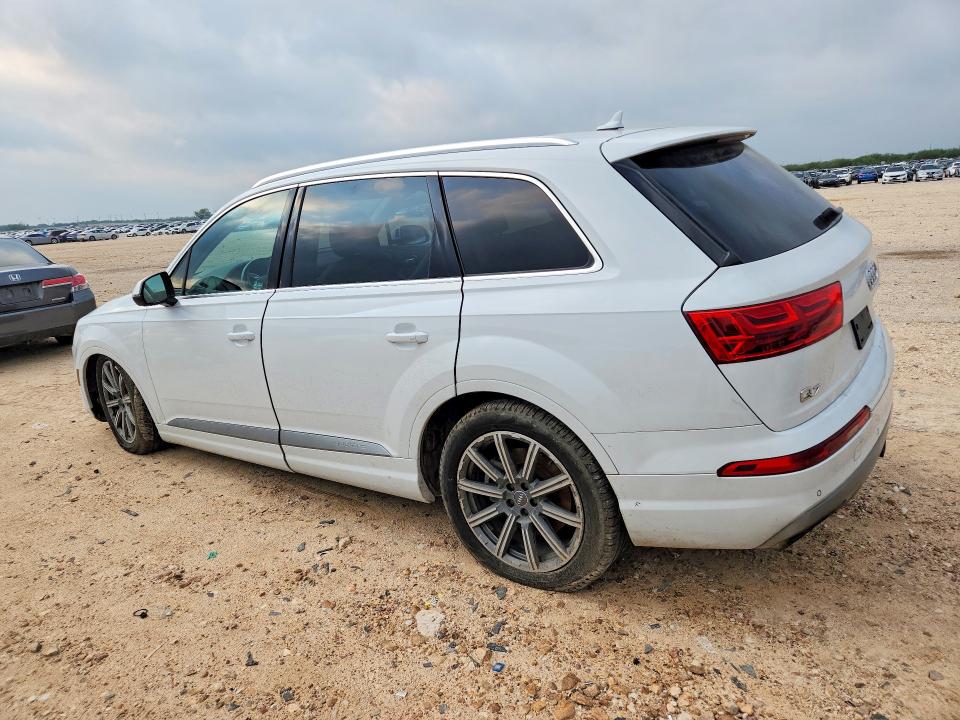 Photo 2 from auction – 2018 AUDI Q7 with VIN WA1VAAF75JD018284