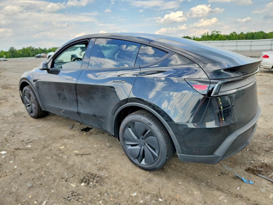 Photo 2 from auction – 2026 TESLA MODEL Y with VIN 7SAYGDEE9TA584723