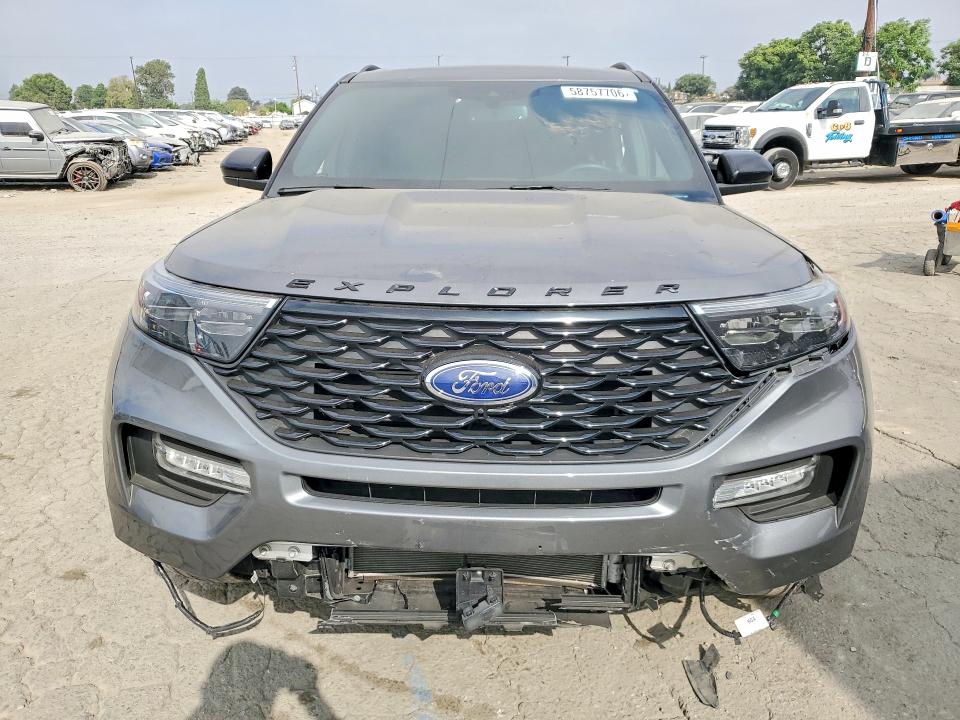Photo 5 from auction – 2023 FORD EXPLORER with VIN 1FMSK7KH8PGC04119