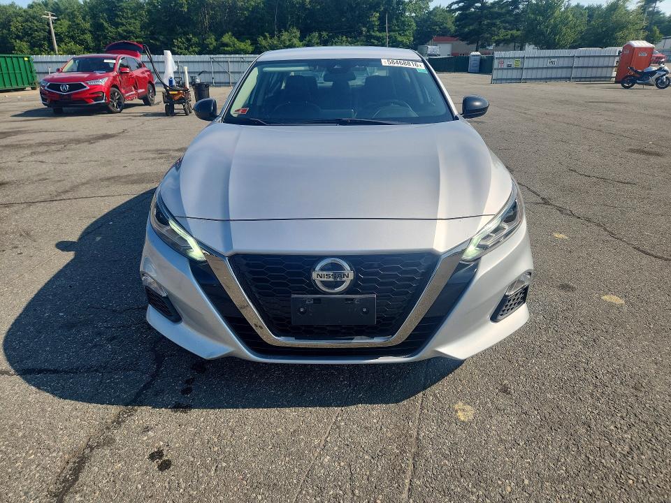 Photo 5 from auction – 2020 NISSAN ALTIMA with VIN 1N4BL4CV7LC182142