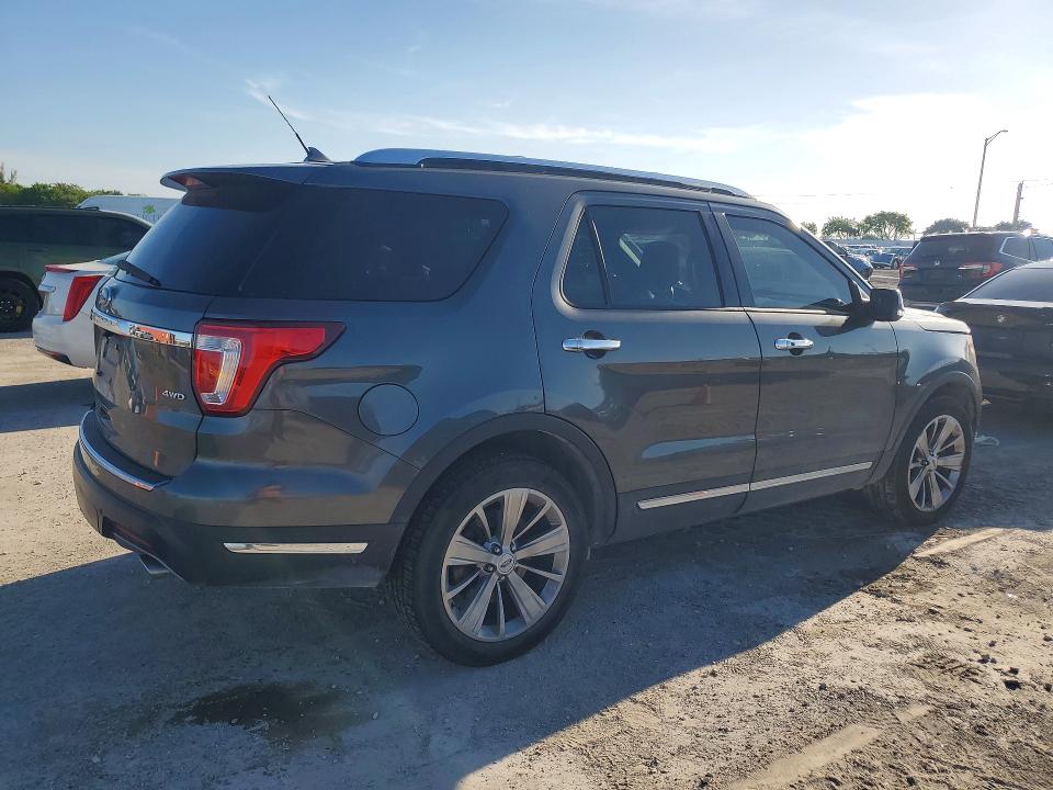 Photo 3 from auction – 2019 FORD EXPLORER with VIN 1FM5K8F87KGB41150