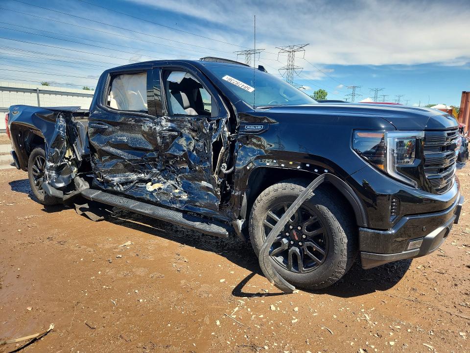 Zdjęcie 4 z aukcji – 2026 GMC SIERRA z VIN 1GTUUCED8TZ150280