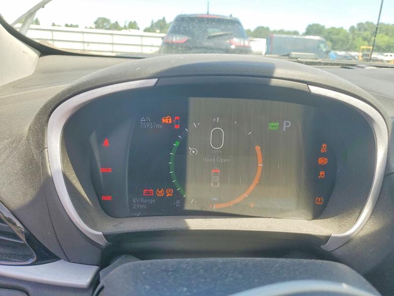 Photo 9 from auction – 2019 CHEVROLET VOLT with VIN 1G1RC6S59KU112410
