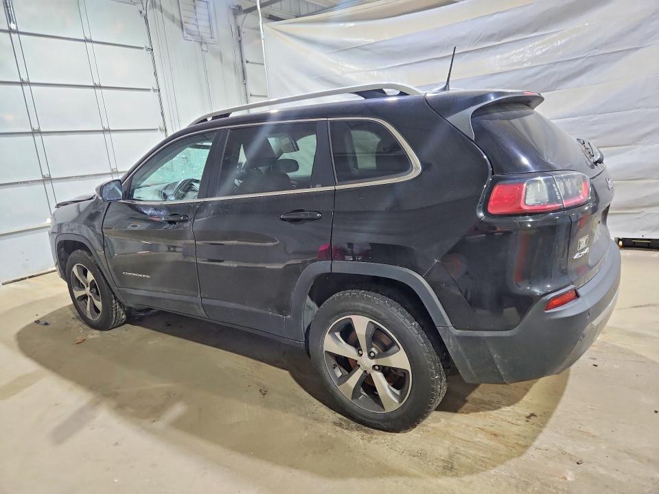 Photo 2 from auction – 2019 JEEP CHEROKEE with VIN 1C4PJMDN1KD460871