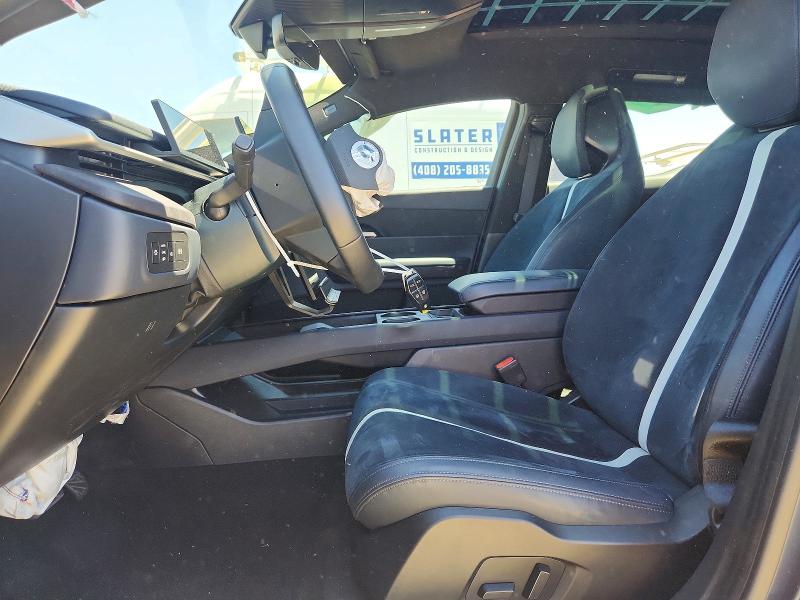 Photo 7 from auction – 2023 FISKER INC. OCEAN with VIN VCF1ZBU27PG002878