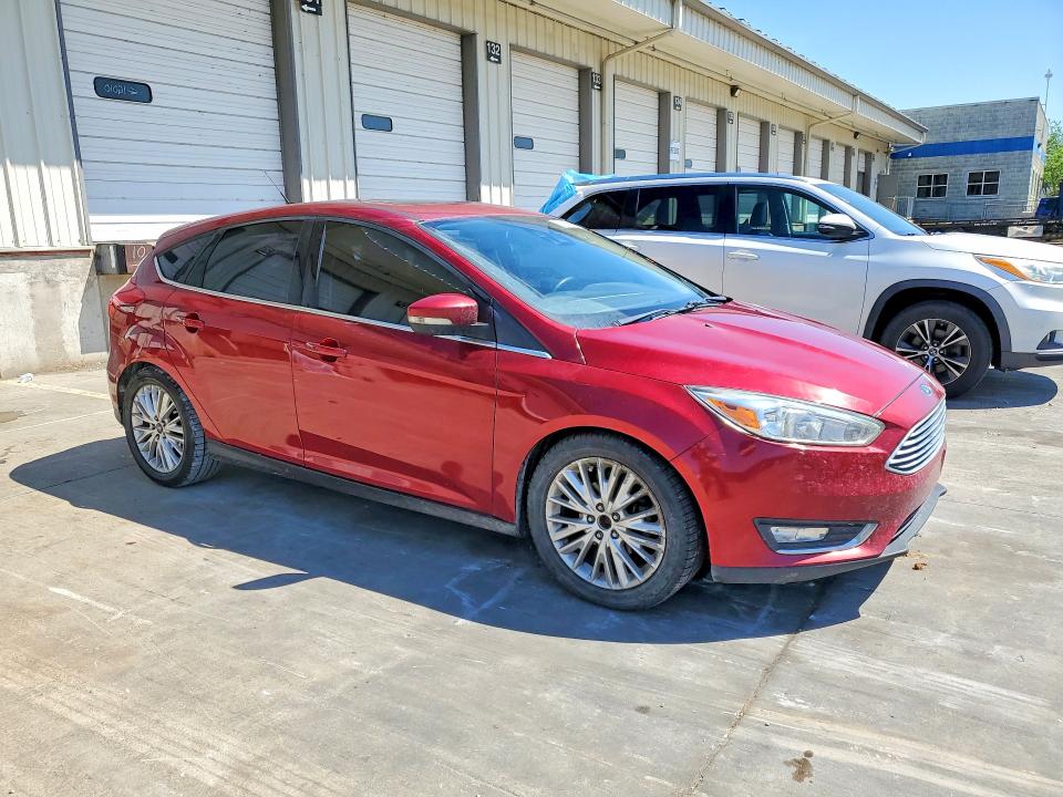 Photo 4 from auction – 2017 FORD FOCUS with VIN 1FADP3N22HL328139
