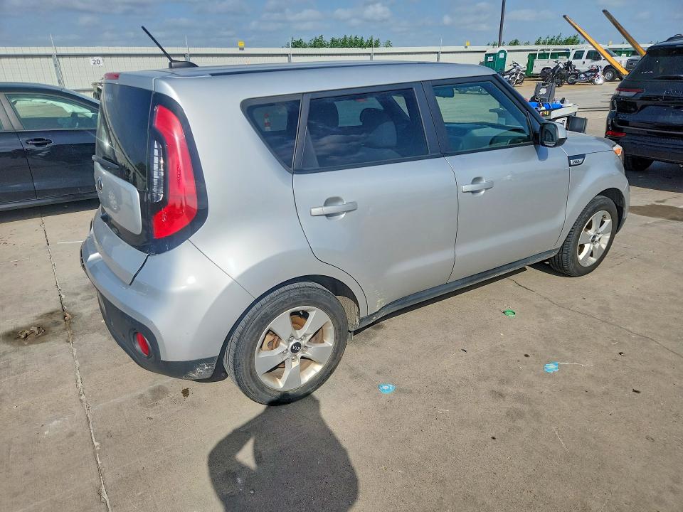Photo 3 from auction – 2019 KIA SOUL with VIN KNDJN2A28K7022792