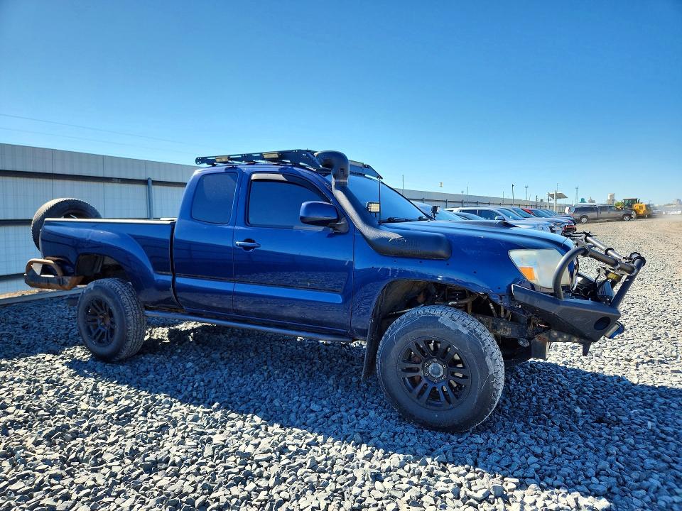 Photo 4 from auction – 2007 TOYOTA TACOMA with VIN 5TEUU42N77Z404283