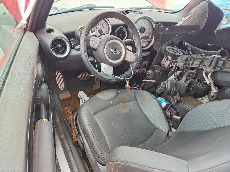 Photo 8 from auction – 2010 MINI COOPER with VIN WMWMS3C51ATY08889