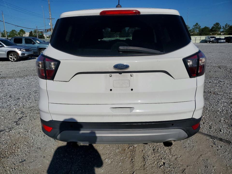 Photo 6 from auction – 2017 FORD ESCAPE with VIN 1FMCU0GD8HUC73181