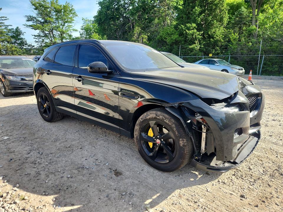 Photo 4 from auction – 2019 JAGUAR F-PACE with VIN SADCK2FX3KA609575