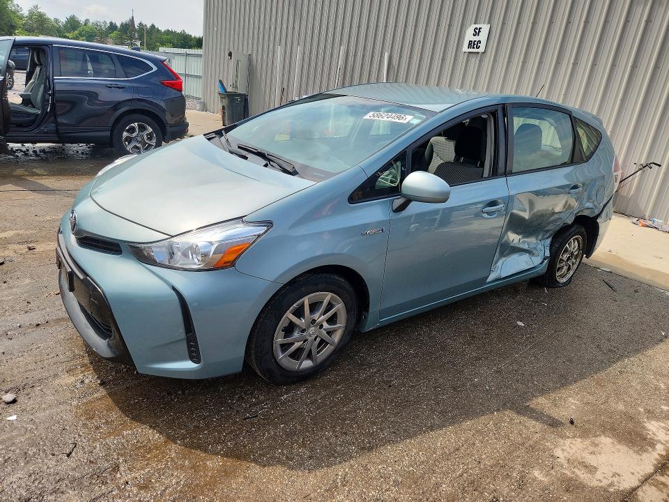 TOYOTA PRIUS V 2015 with VIN JTDZN3EU4FJ039618 - Photo from auction